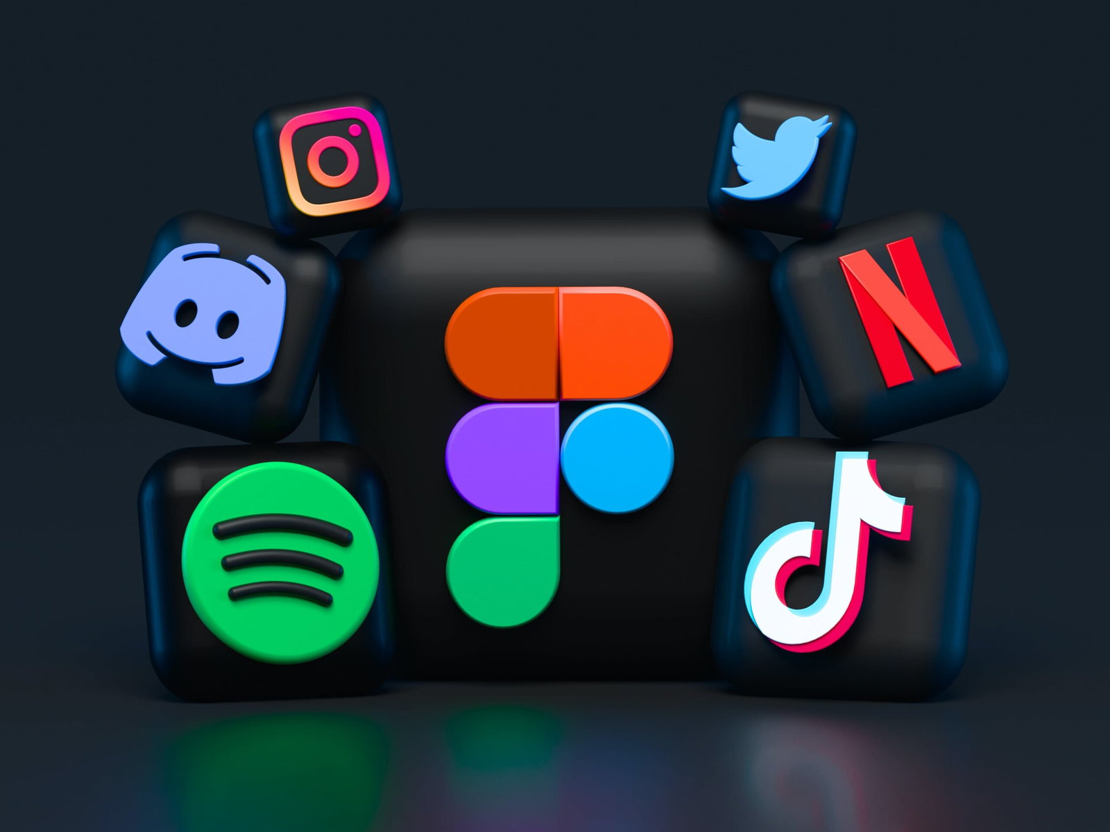 Social Media Licensing in Malaysia: What It Means for Users and Platforms 