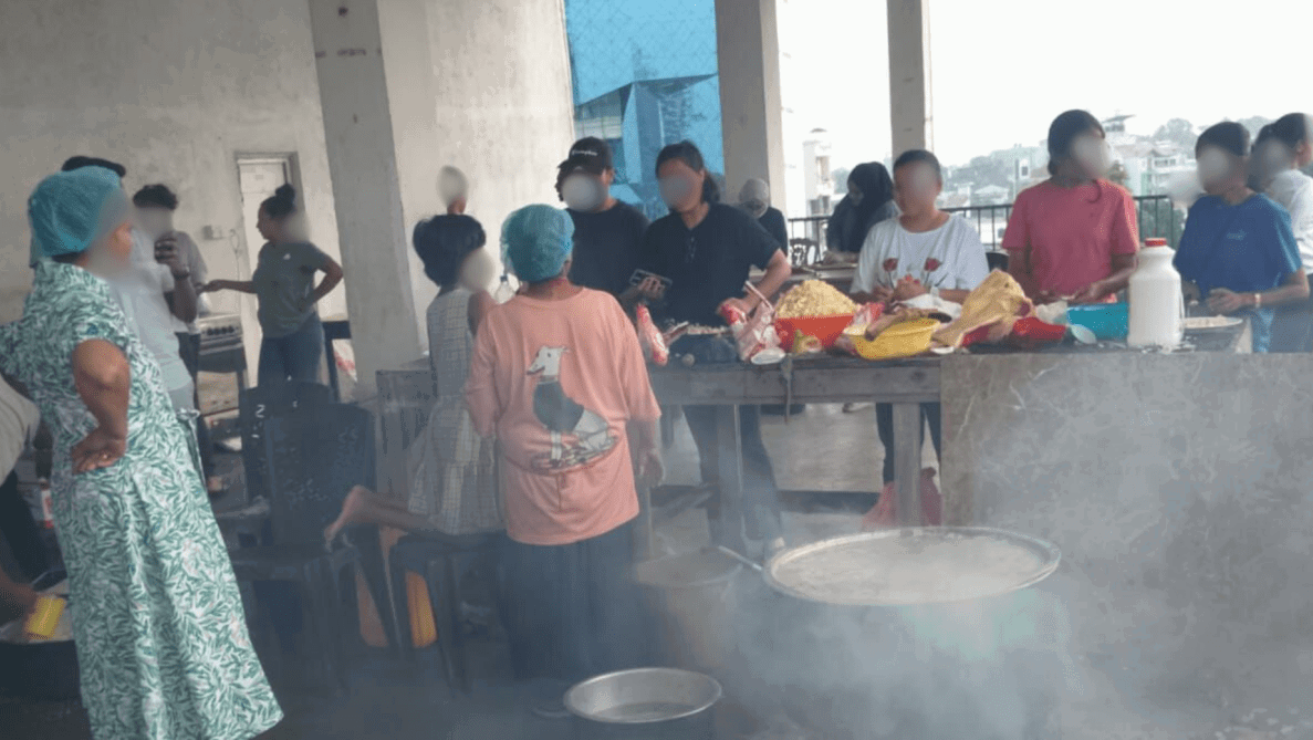 Four Days, Seven Cities, 1850 Meals Served